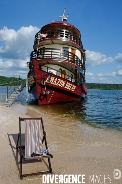 BRESIL , Amazonie : Croisière sur l  Amazon Dream