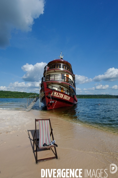 BRESIL , Amazonie : Croisière sur l  Amazon Dream