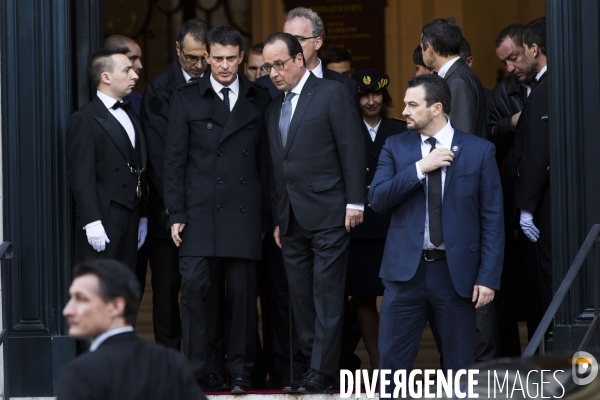 Minute de silence a la Sorbonne