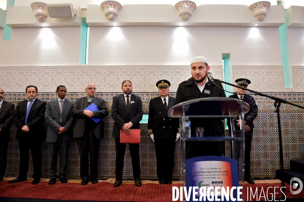 Rassemblement républicain à la mosquée de Créteil