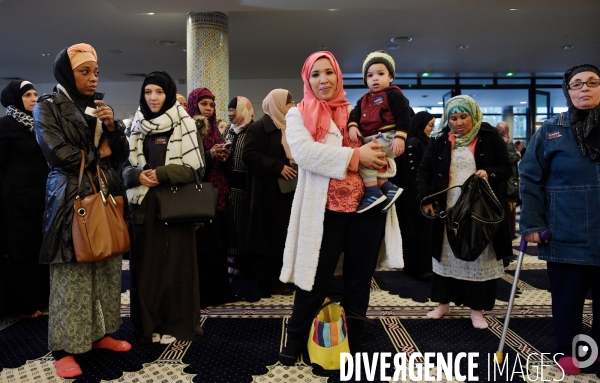 Rassemblement républicain à la mosquée de Créteil
