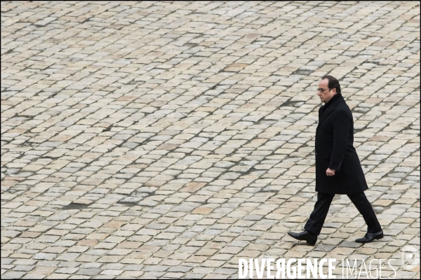 Le président de la république François HOLLANDE préside l hommage national et solennel aux victimes des attentats du 13 novembre, à l Hotel des Invalides.