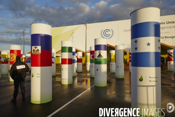 Ambiances COP 21 derniers préparatifs avant ouverture