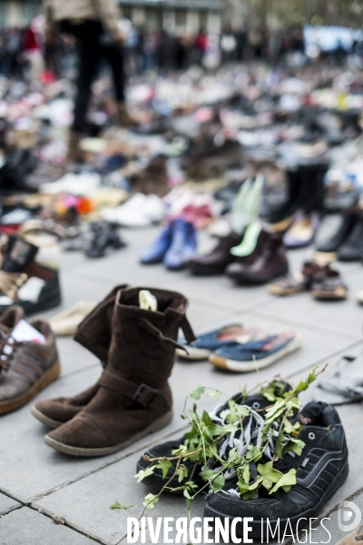 Nos chaussures marcheront pour nous...  -Place de La République