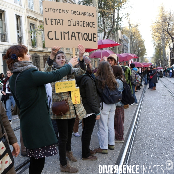 Chaine humaine pour le climat