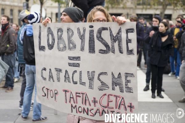 COP 21 : Manifestation place de la République