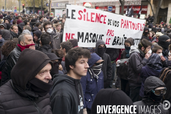 COP 21 : Manifestation place de la République