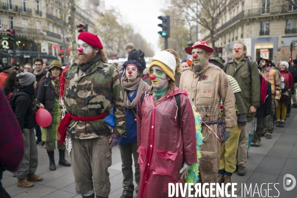 COP 21 : Manifestation place de la République