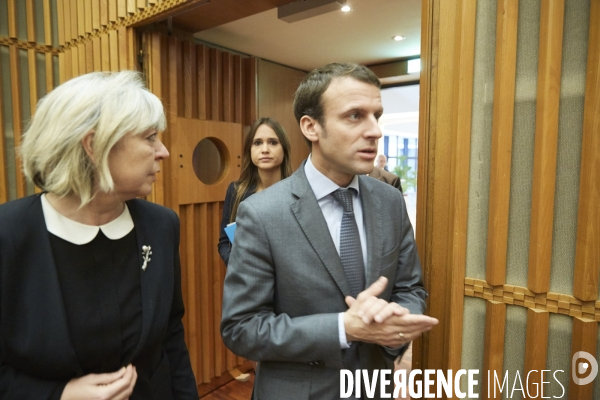 Emmanuel Macron forum france-corée