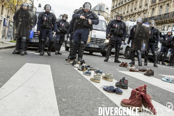 Rassemblements parisiens et Violences place de la Republique  J-1 COP21