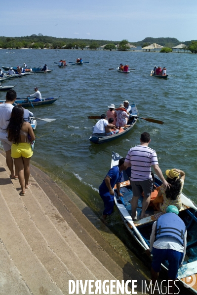 L  AMAZONIE brésilienne de l  Etat du PARA entre Curua-Una et Alter do Chao.