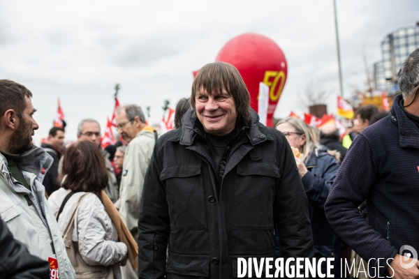 Manifestation de soutien aux salariés d Air France devant le Tribunal de Bobigny