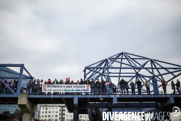 Manifestation de soutien aux salariés d Air France devant le Tribunal de Bobigny