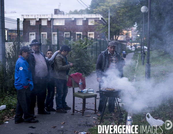 Paris Nord, Jeune homme roumain contemplant  la friche