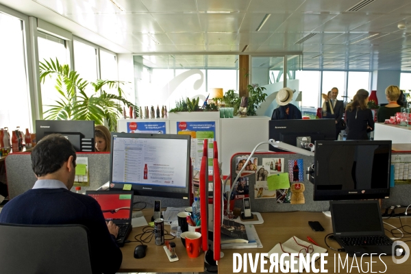 Au nouveau  siege de Coca-Cola France. Ses amenagements interieurs ont obtenu le certificat BREEAM Fit-Out Outstanding, une premiere mondiale.