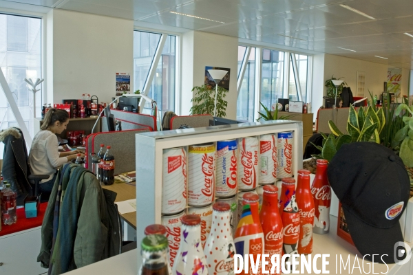 Au nouveau  siege de Coca-Cola France. Ses amenagements interieurs ont obtenu le certificat BREEAM Fit-Out Outstanding, une premiere mondiale.