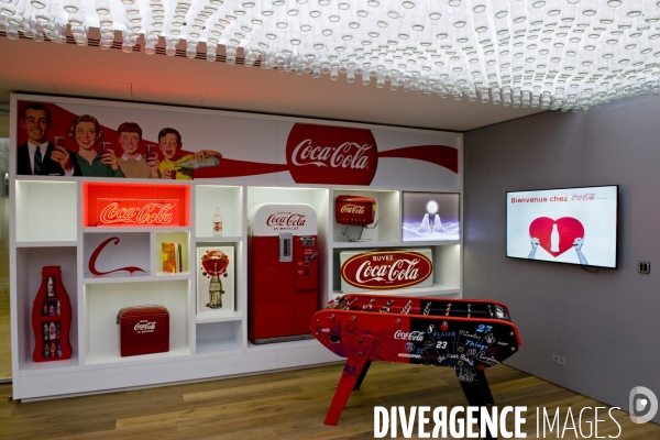 Au nouveau  siege de Coca-Cola France. Ses amenagements interieurs ont obtenu le certificat BREEAM Fit-Out Outstanding, une premiere mondiale.