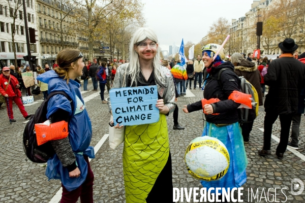 Mobilisation citoyenne pour la defense du climat dans le cadre de la Climate Justice Peace, pour marquer la fin de la COP21