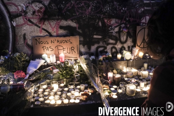 Attentats 13 Novembre  2015: Les jours d après - Hommages et recueillements