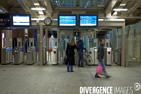 La nouvelle gare Rosa Parks.Nouvel arret du RER E dans le quartier de la porte d  Aubervilliers