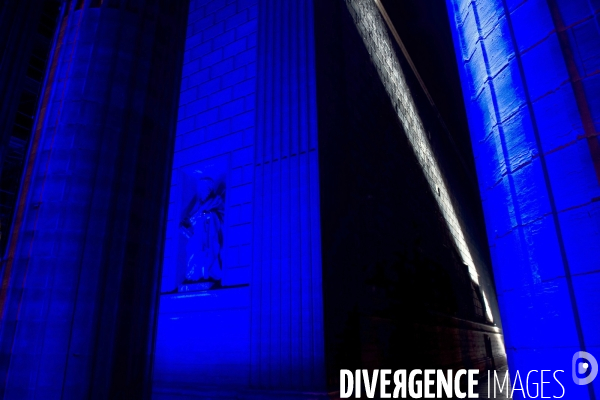 Illustration Decembre 2015.Eglise de la Madeleine mise en lumiere pour les fetes de fin d annee