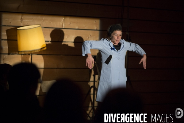 Petite Chronique d en Haut Theatre