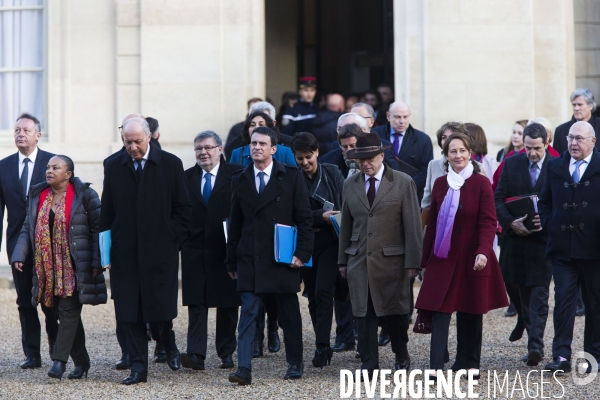 Elysee : 1er conseil des ministres 2016