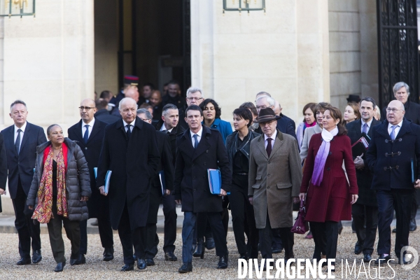 Elysee : 1er conseil des ministres 2016