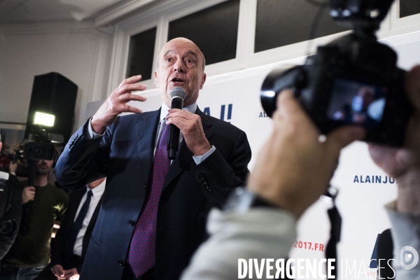 Inauguration du QG d Alain Juppe