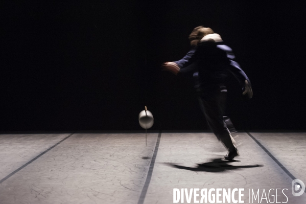 ANTIPODE de Fabrice Lambert