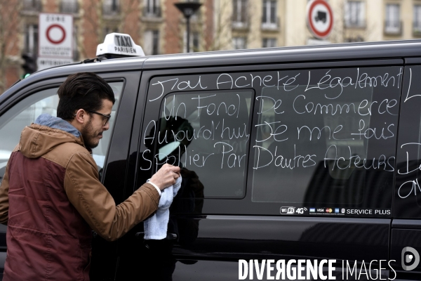 Taxis. Manifestations, grève et blocage de la circulation