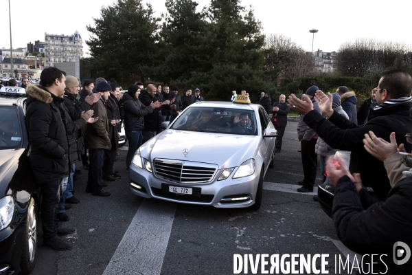 Taxis. Manifestations, grève et blocage de la circulation