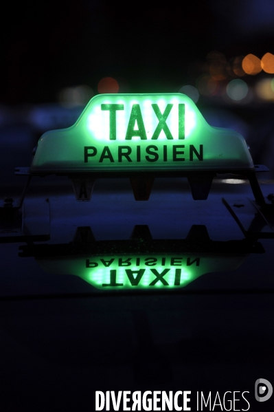 Taxis. Manifestations, grève et blocage de la circulation