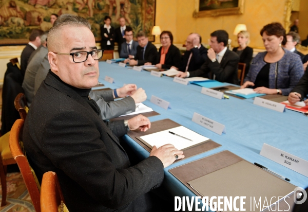 Reunion entre les organisations nationales des taxis et Manuel Valls