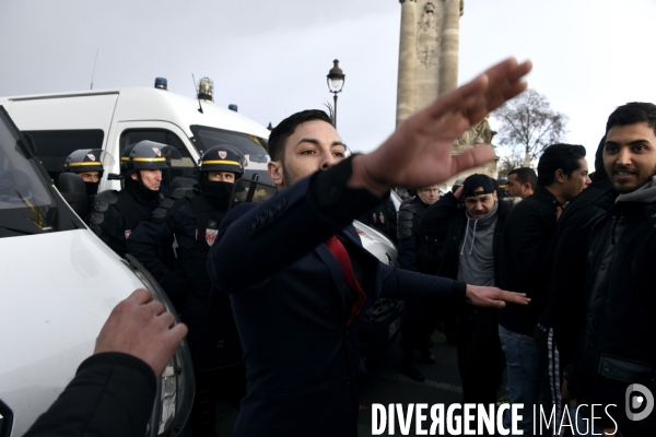 Manifestation des VTC et Loti