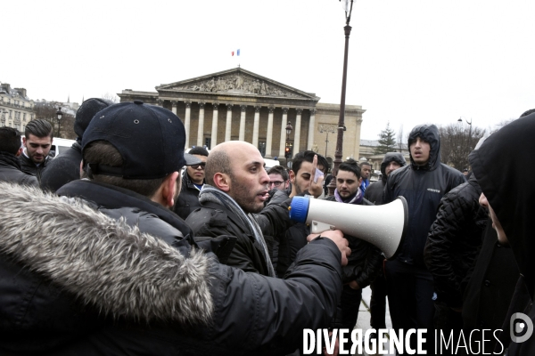 Manifestation des VTC et Loti