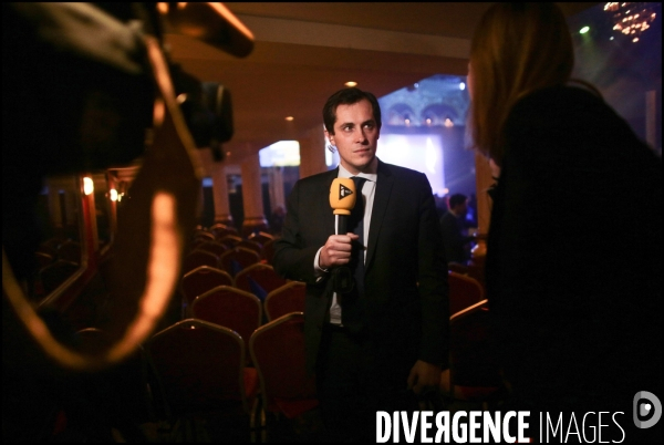 Regionales 2015 - meeting de marine le pen a paris