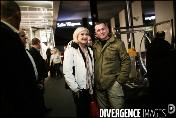 Regionales 2015 - meeting de marine le pen a paris