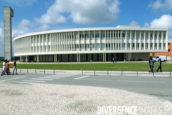 Portugal.Aveiro.Le complexe pedagogique de l universite