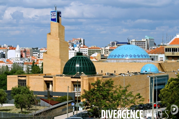 Lisbonne. La grande mosquee ou mosquee centrale de Lisbonne est la plus importante du pays.