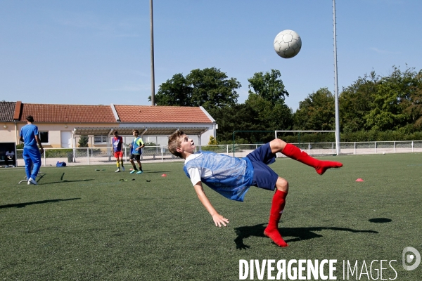 Football: Centre de formation pour les jeunes dans le club amateur d Epinal