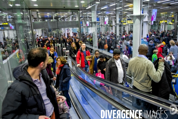 Londres.Eurostar.Embarquement a la gare de Saint Pancras