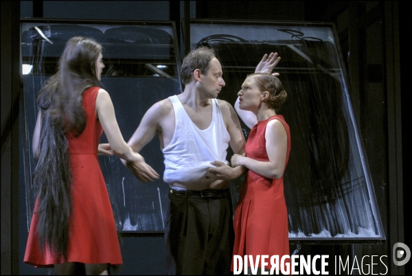 L Illusion Comique - Corneille - Stoev - Comedie-Francaise