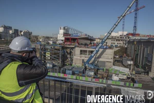 Paris : lancement du pont Berthier  dans la zone Clichy-Batignolles