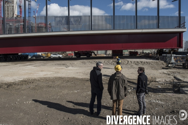 Paris : lancement du pont Berthier  dans la zone Clichy-Batignolles