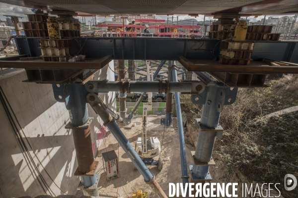 Paris : lancement du pont Berthier  dans la zone Clichy-Batignolles