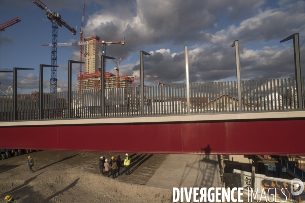 Paris : lancement du pont Berthier  dans la zone Clichy-Batignolles