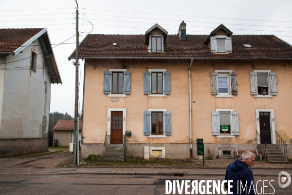 Laveline-Devant-Bruyères / Les Pieds Dans La France