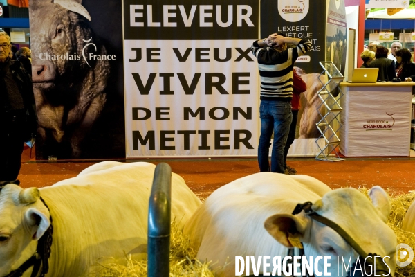 Salon de l agriculture 2016.Je suis eleveur.Je meurs. Crise des eleveurs