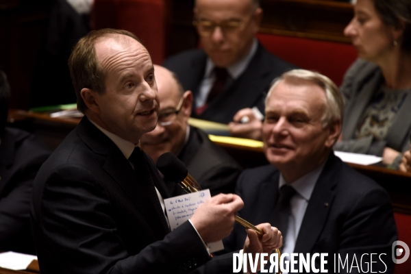 Assemblée nationale. Questions au gouvernement.